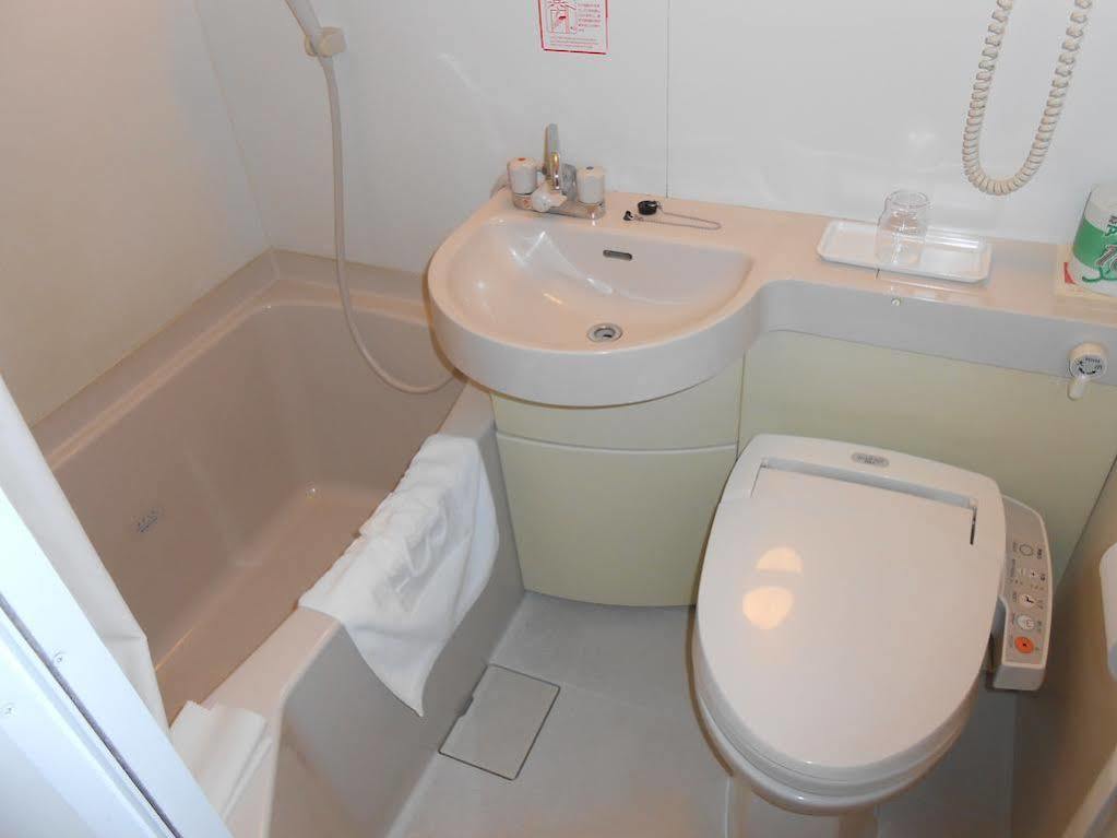 R&B Hotel Otsuka Eki Kitaguchi - Vacation Stay 40488V Tokyo Bagian luar foto