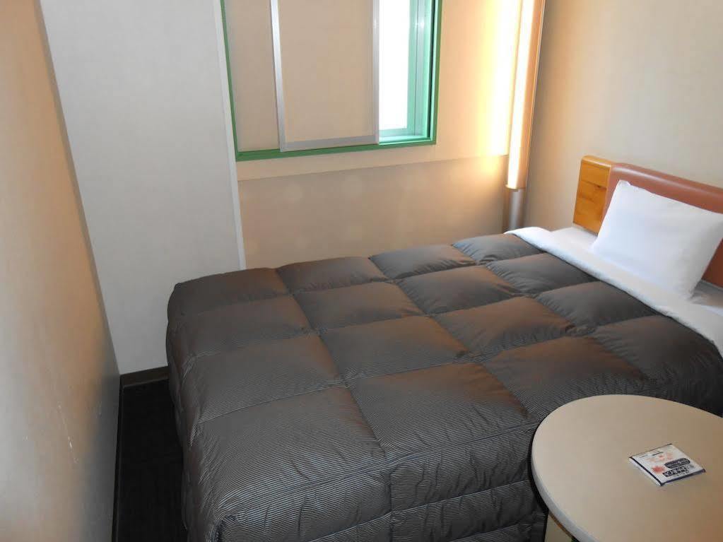 R&B Hotel Otsuka Eki Kitaguchi - Vacation Stay 40488V Tokyo Bagian luar foto